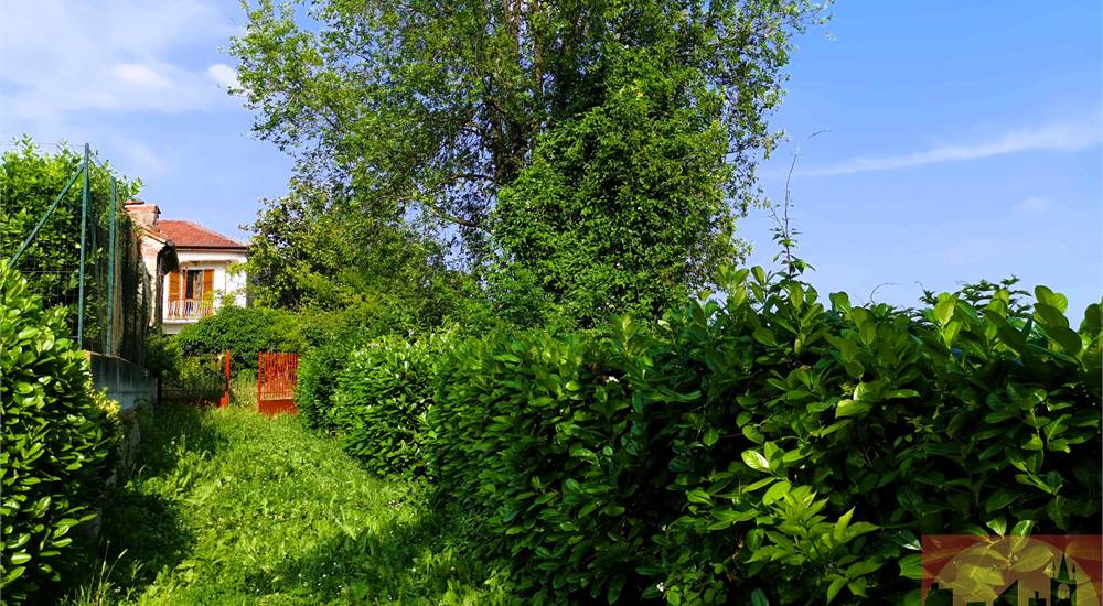STRADA DI ACCESSO