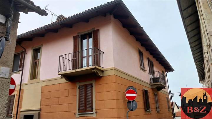 APPARTAMENTO RISTRUTTURATO CON BOX