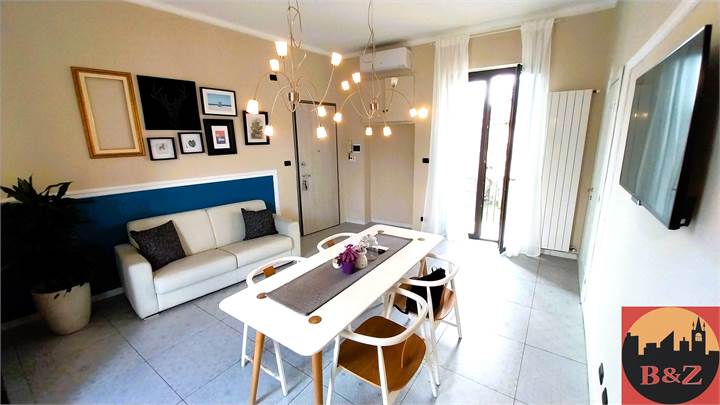 APPARTAMENTO RISTRUTTURATO NEL CENTRO STORICO RIVOLESE